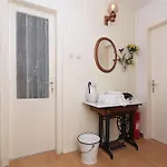 아파트 Nina 마카르스카