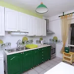 Nina 마카르스카