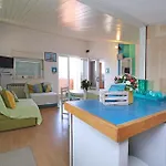 Nina 마카르스카