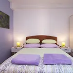 Nina 아파트 마카르스카