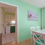 아파트 Nina 마카르스카