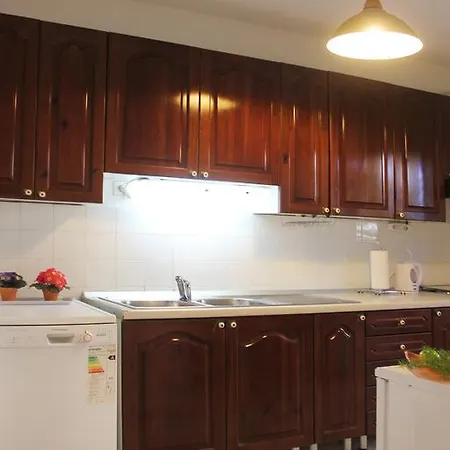 Apartament Nina *