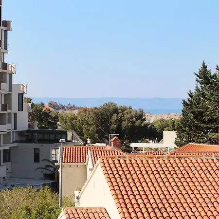 Nina Apartament *
