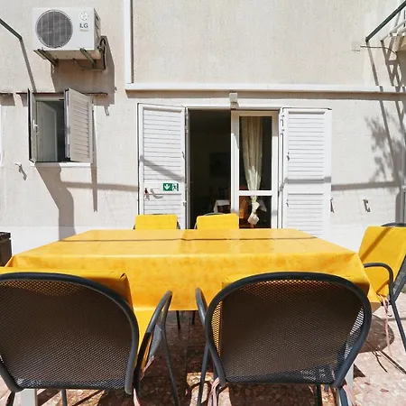 Apartament Nina