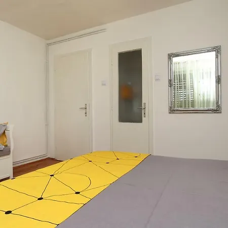 Nina Apartmán