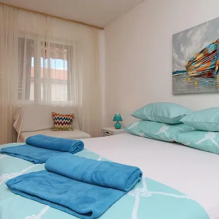 Nina * Макарска