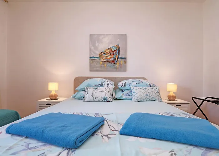 Nina Apartment Makarska