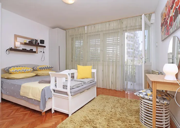 Apartment Nina Makarska